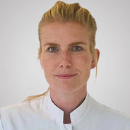Dr. Annelies de Jong